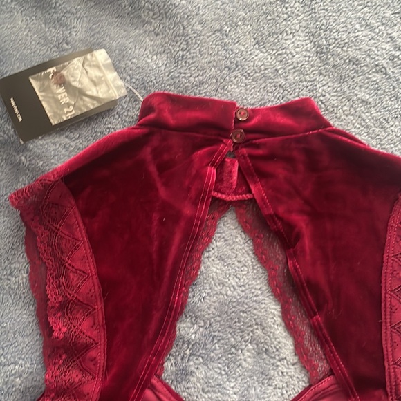 Body suit - Picture 2 of 3